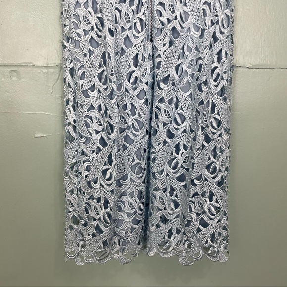 Alice + Olivia Clover Laced Mini Dress Baby Blue Back Cutout Cocktail Size 4 - Picture 11 of 11